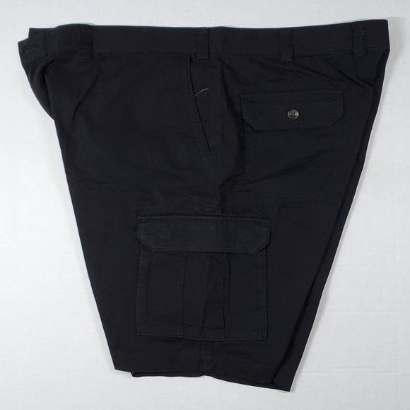 Amazon Essentials Men's Classic Fit Cargo Shorts - Picture 6 of 12